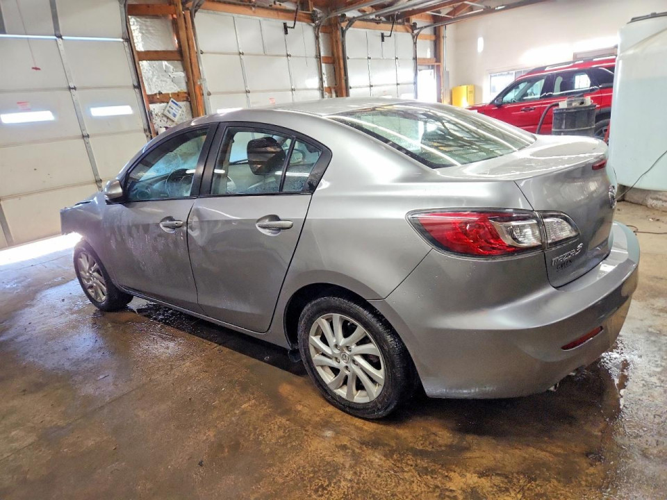 Mazda 3 2012 — Copart