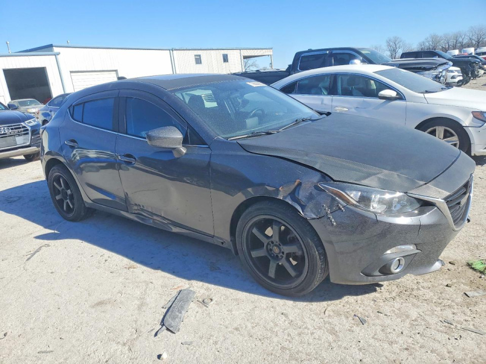 Mazda 3 2015 — Copart