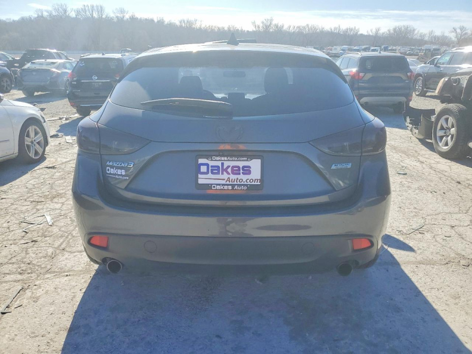 Mazda 3 2015 — Copart