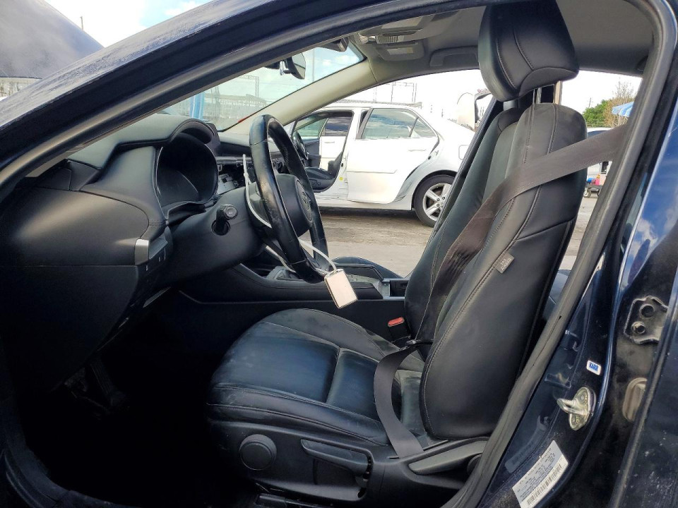 Mazda 3 2021 — Copart