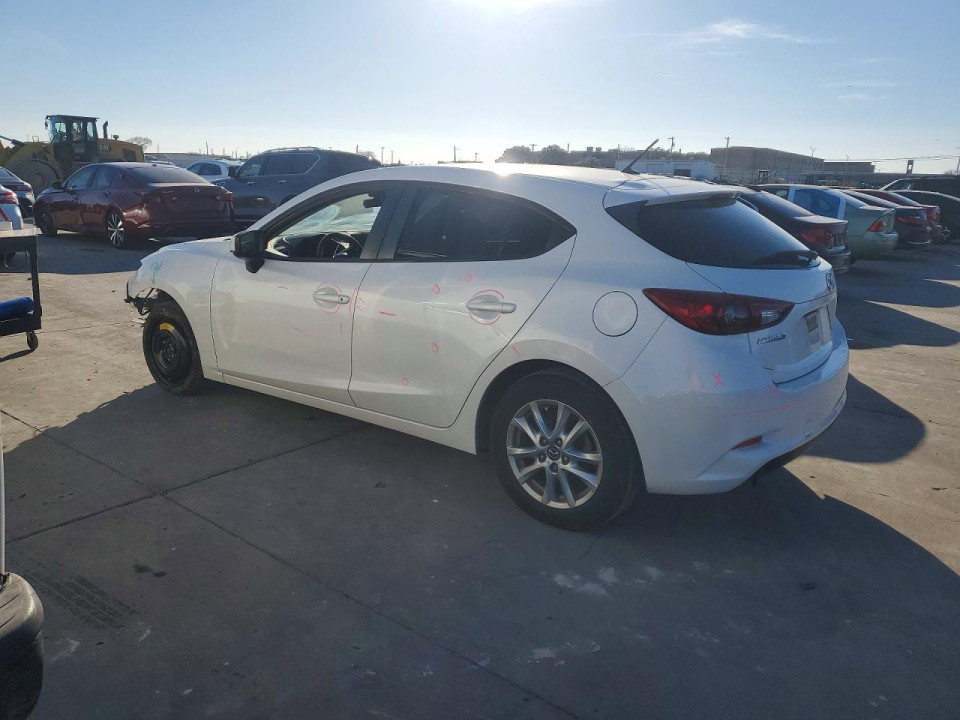 Mazda 3 2018 — Copart