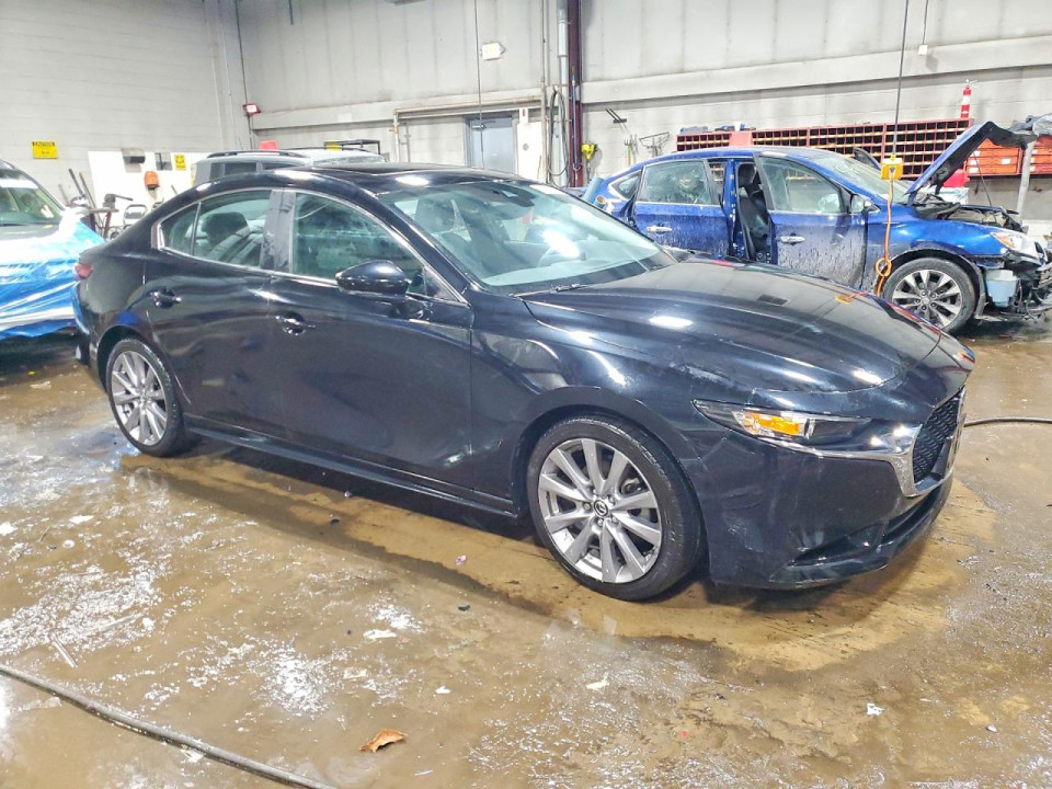 Mazda 3 2021 — Copart