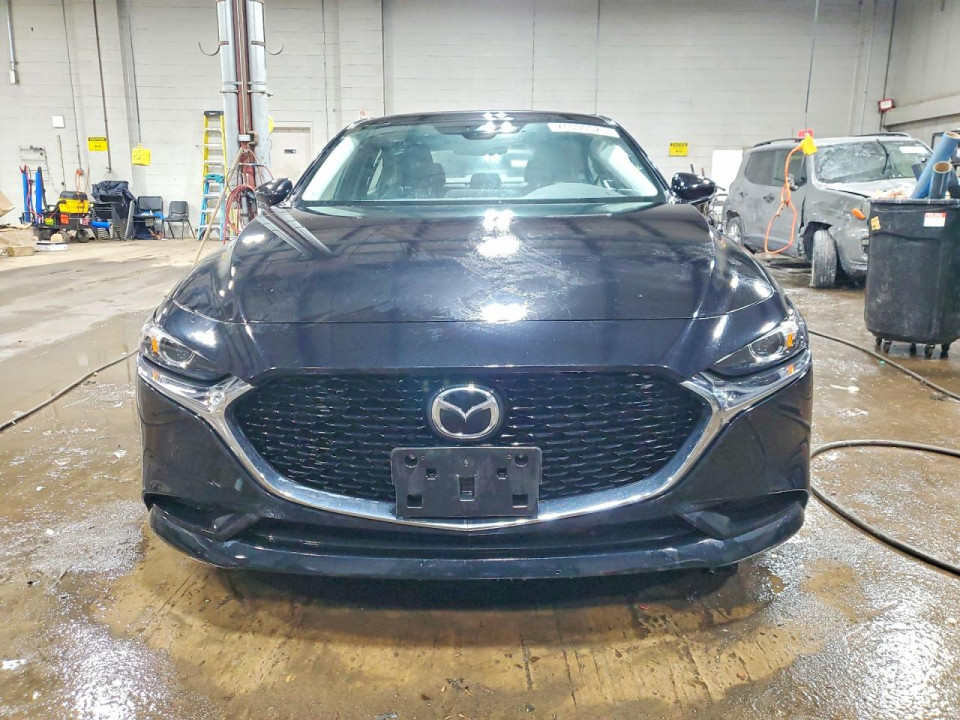 Mazda 3 2021 — Copart