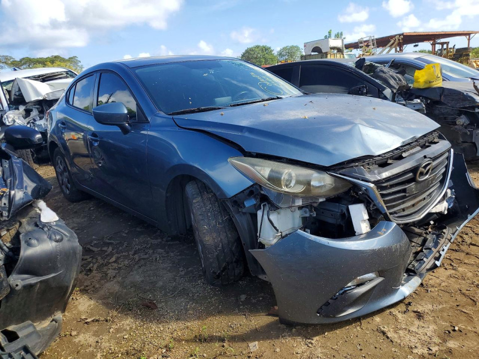 Mazda 3 2016 — Copart