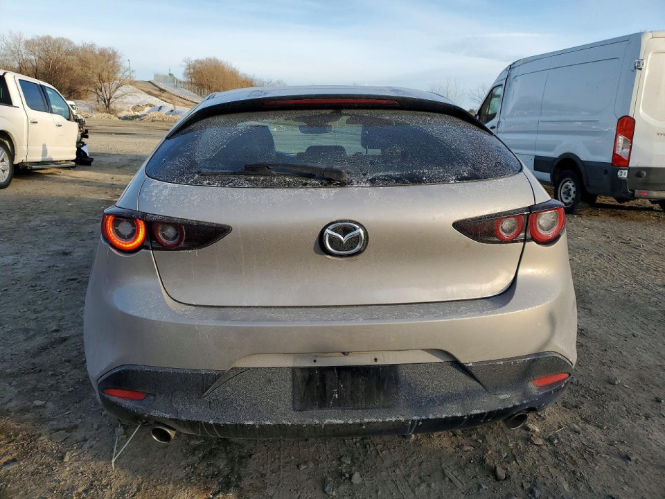 Mazda 3 2022 — Copart