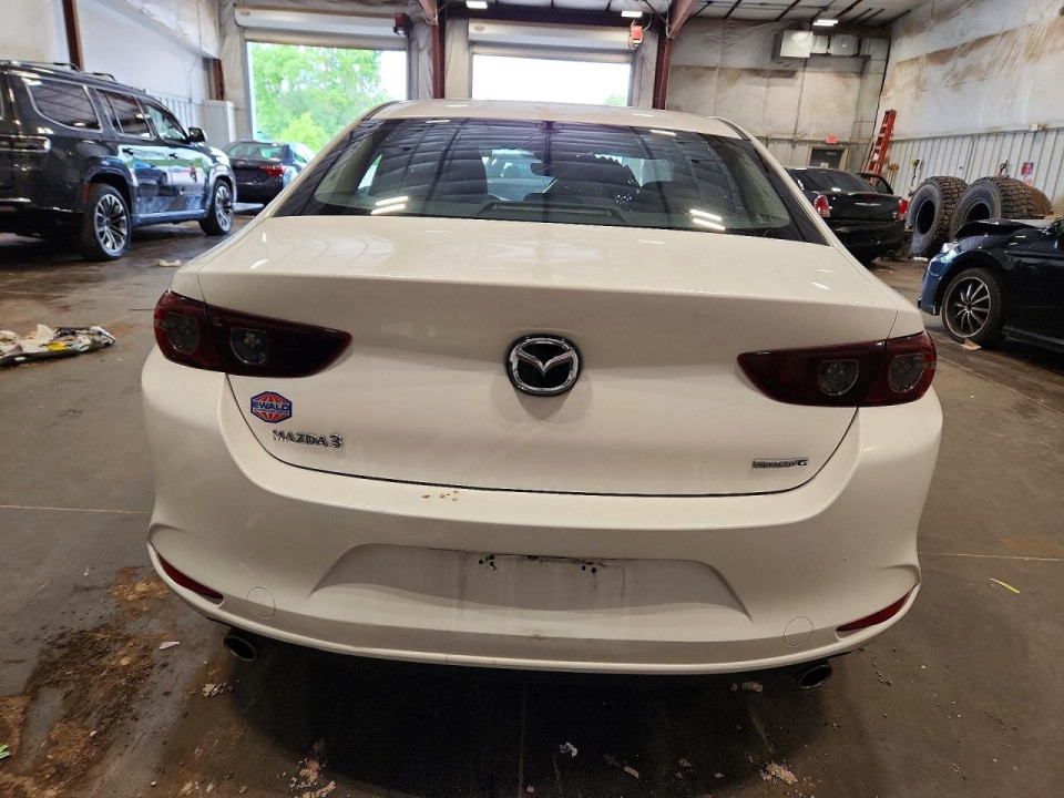 Mazda 3 2021 — Copart