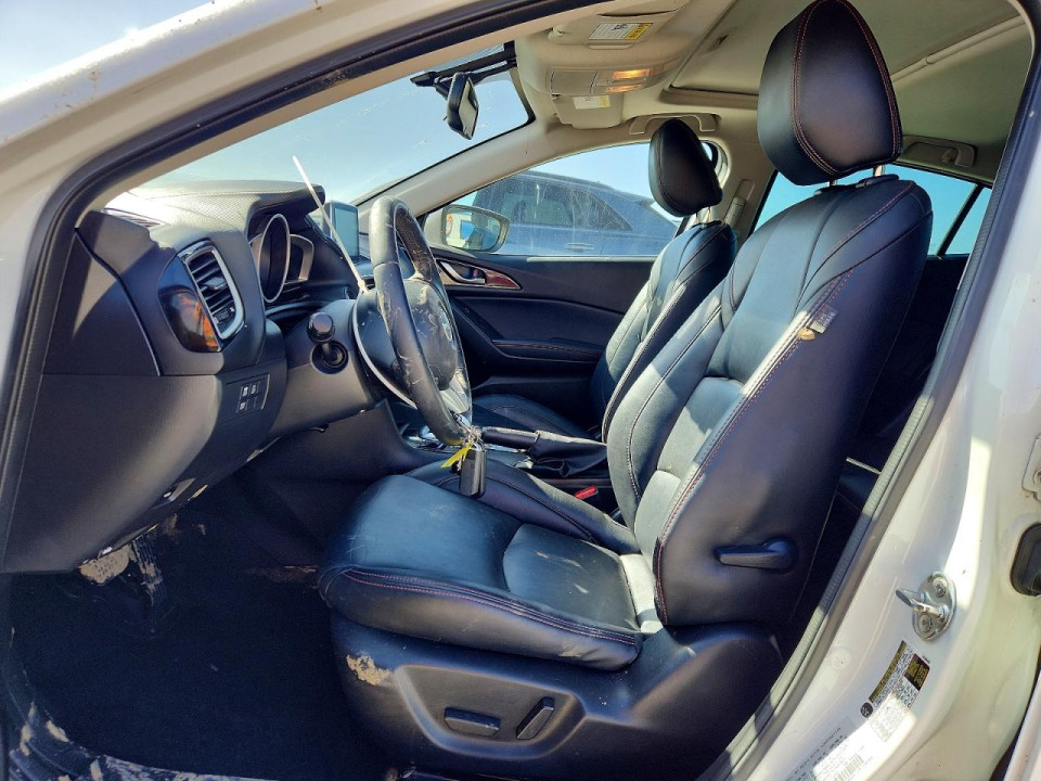 Mazda 3 2016 — Copart