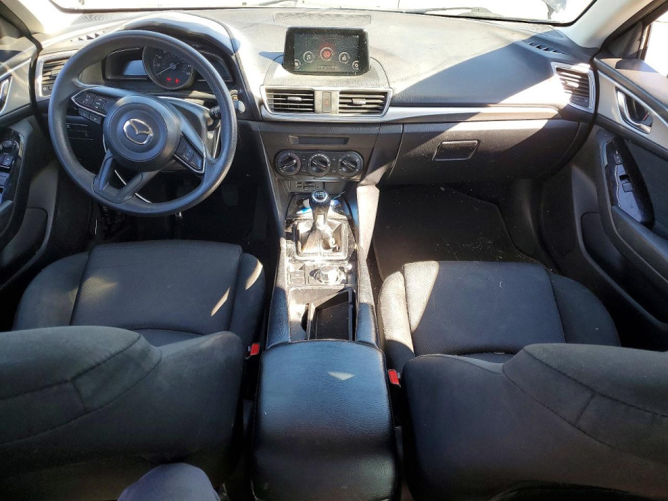 Mazda 3 2018 — Copart