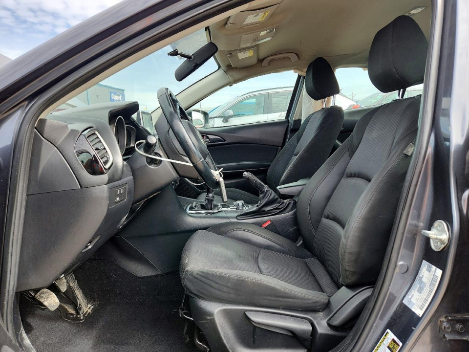 Mazda 3 2015 — Copart