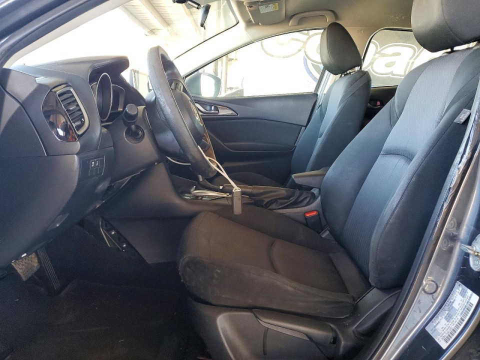 Mazda 3 2016 — Copart