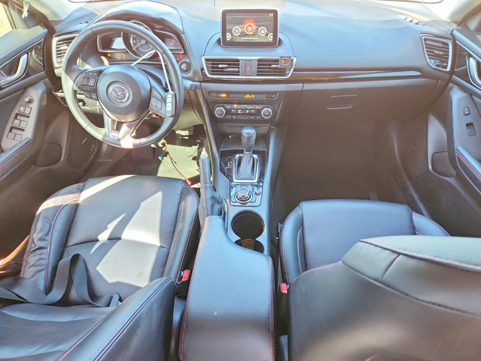 Mazda 3 2015 — Copart