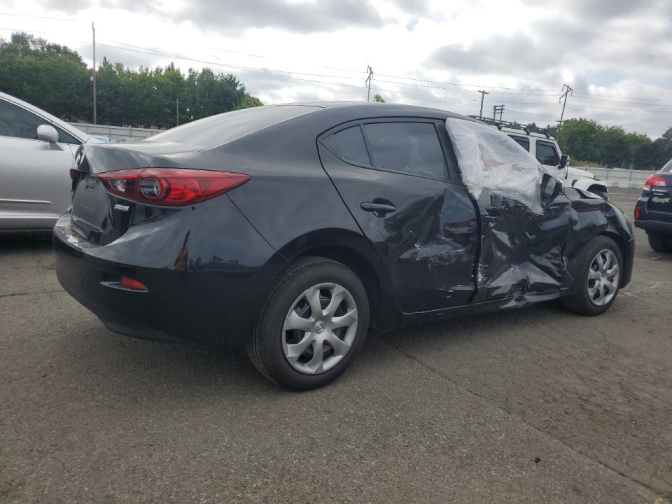Mazda 3 2016 — Copart