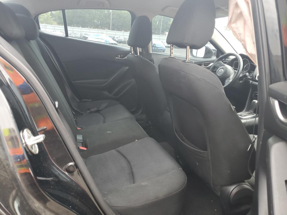 Mazda 3 2016 — Copart