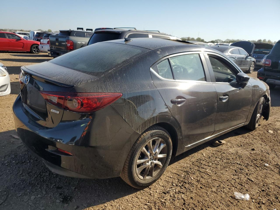 Mazda 3 2015 — Copart