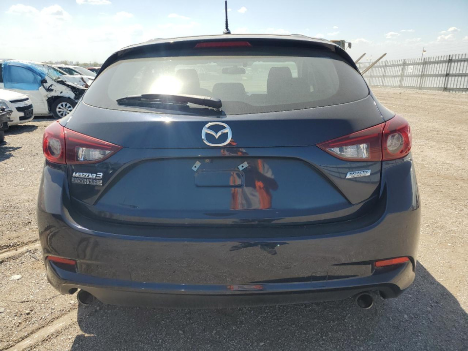 Mazda 3 2017 — Copart