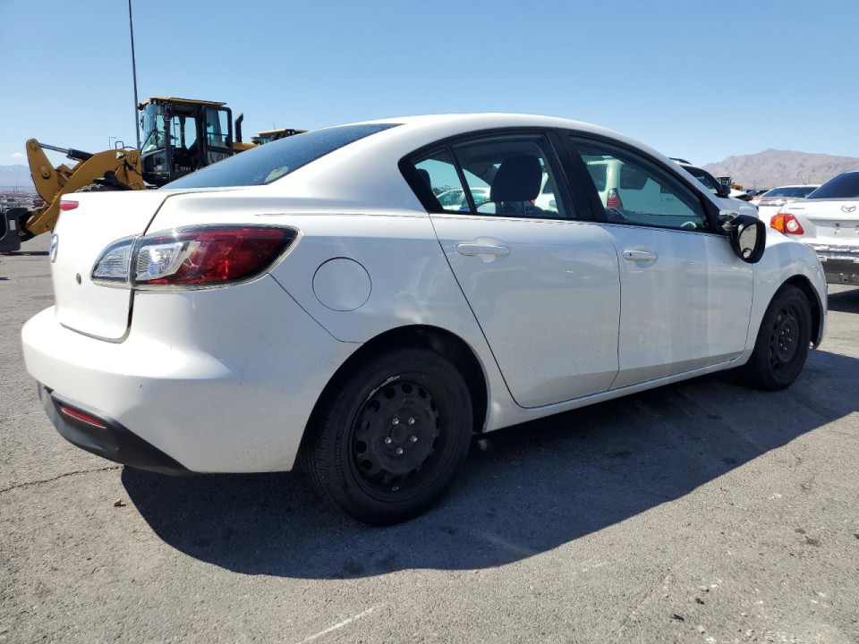Mazda 3 2011 — Copart
