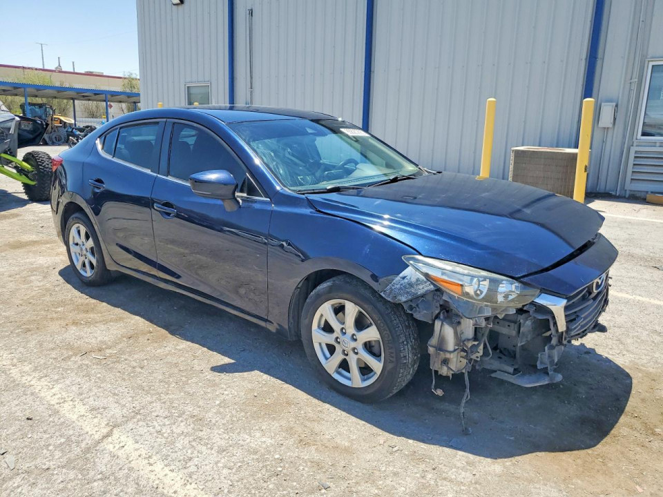 Mazda 3 2018 — Copart