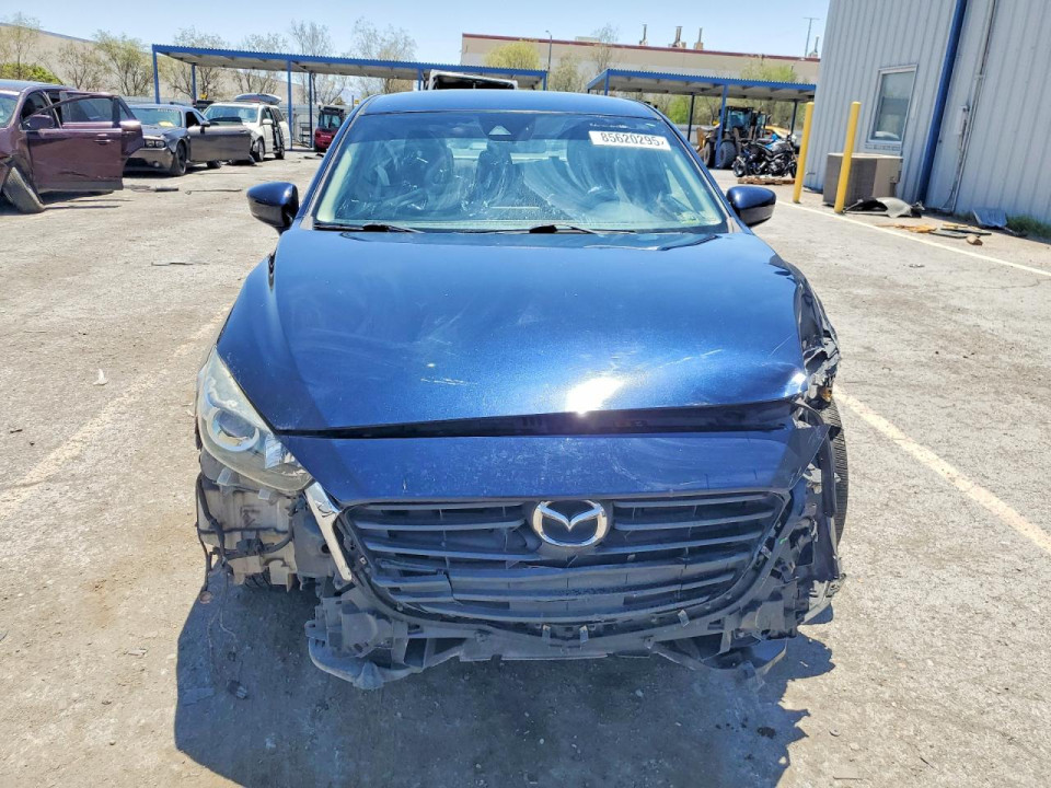 Mazda 3 2018 — Copart