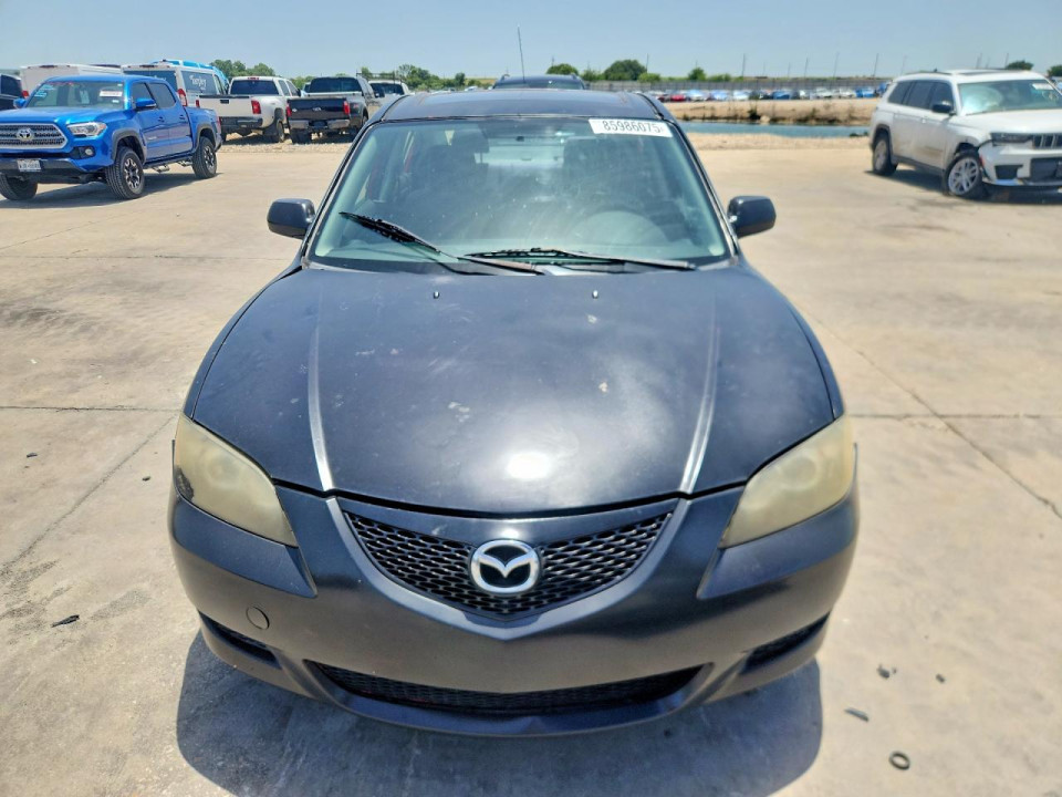 Mazda 3 2004 — Copart