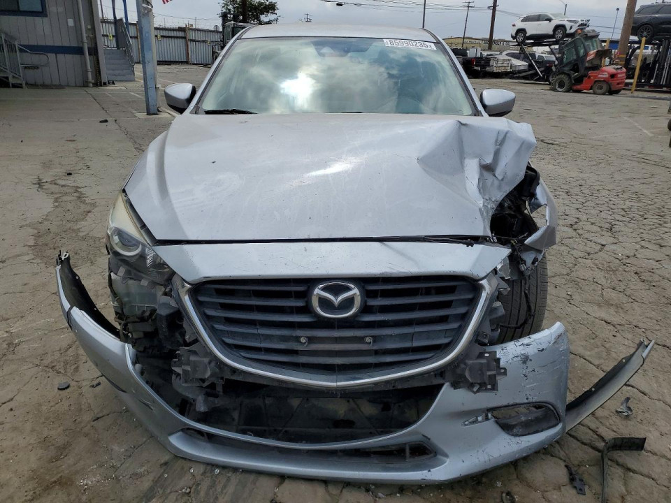 Mazda 3 2017 — Copart