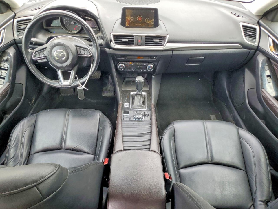 Mazda 3 2017 — Copart