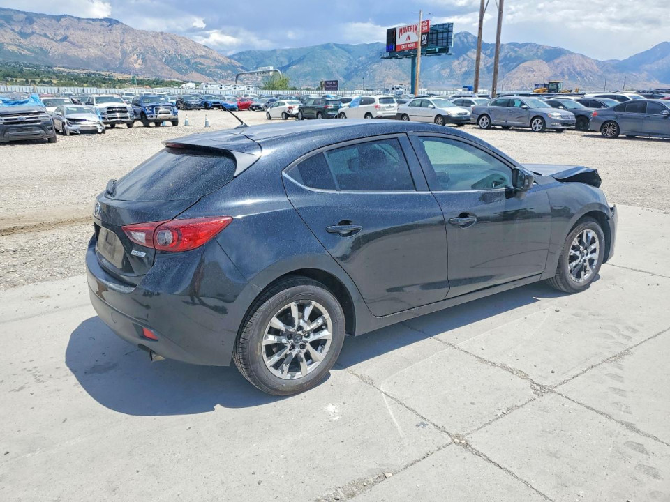 Mazda 3 2014 — Copart