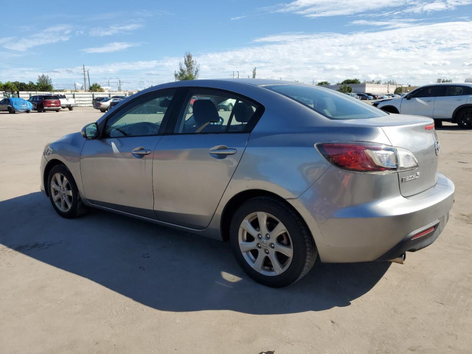 Mazda 3 2010 — Copart