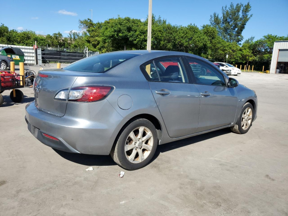 Mazda 3 2010 — Copart
