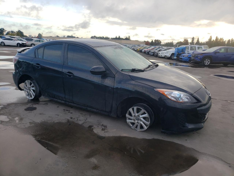Mazda 3 2013 — Copart