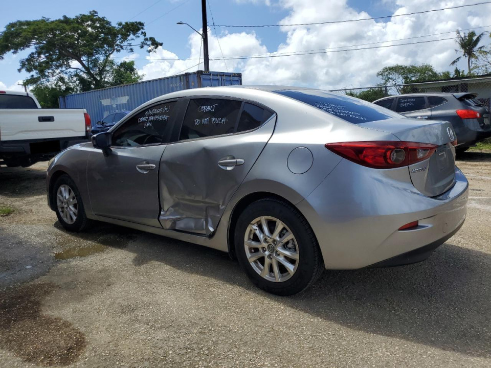 Mazda 3 2016 — Copart