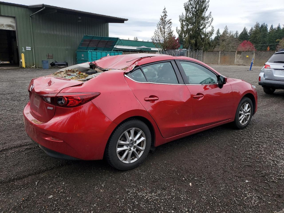 Mazda 3 2017 — Copart
