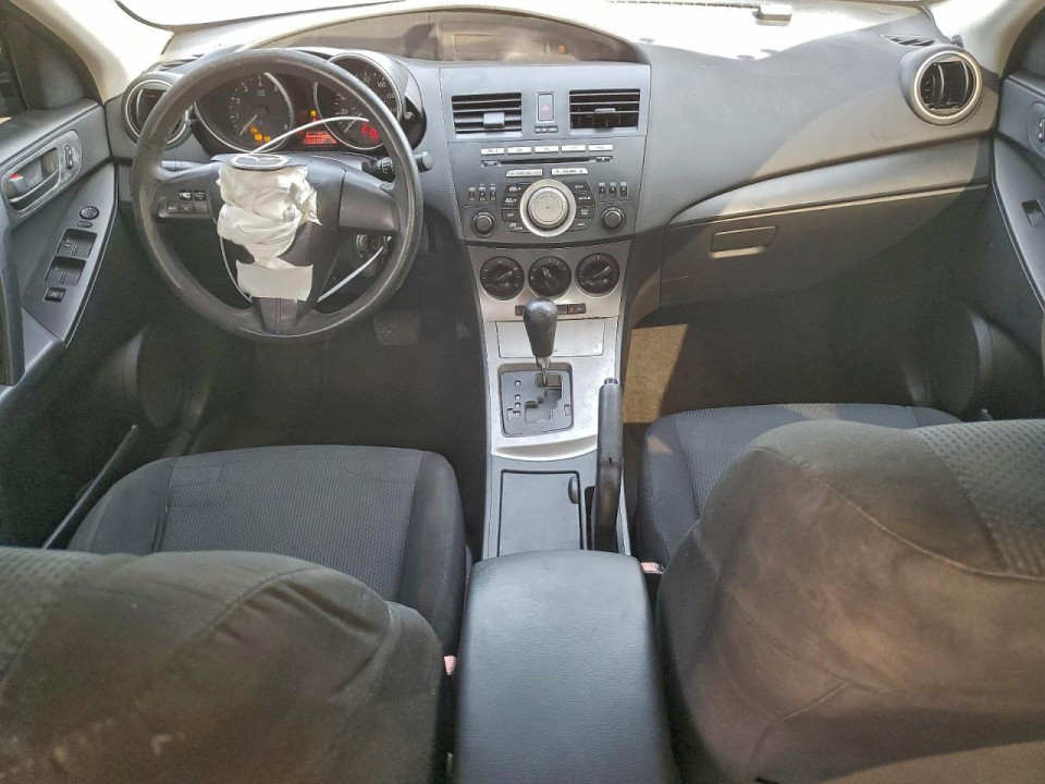 Mazda 3 2011 — Copart