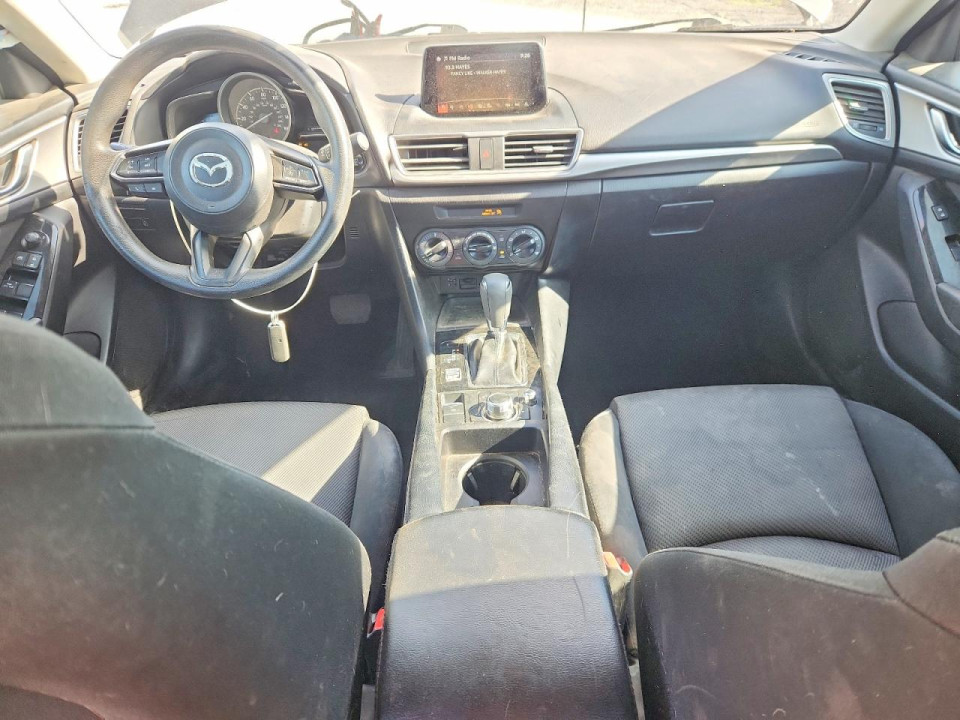 Mazda 3 2017 — Copart