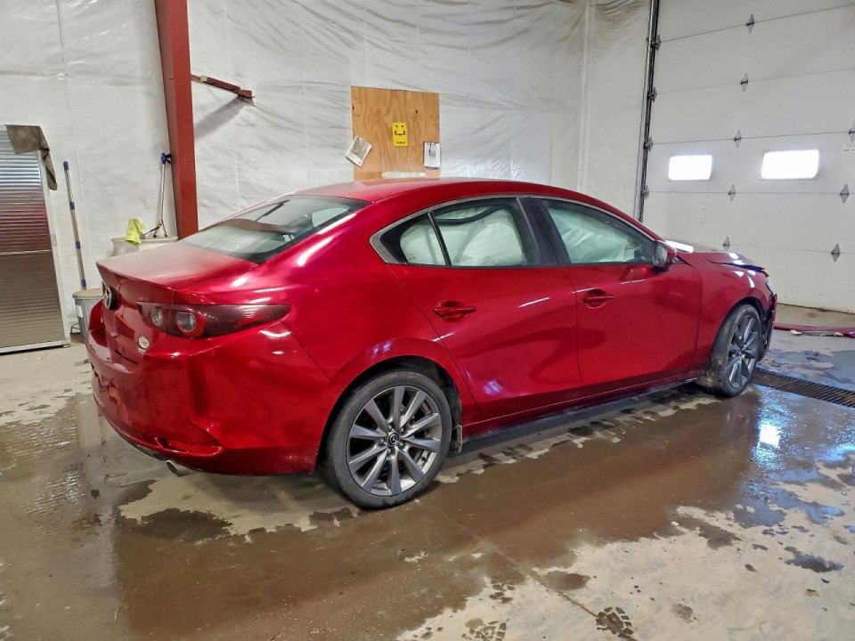Mazda 3 2024 — Copart