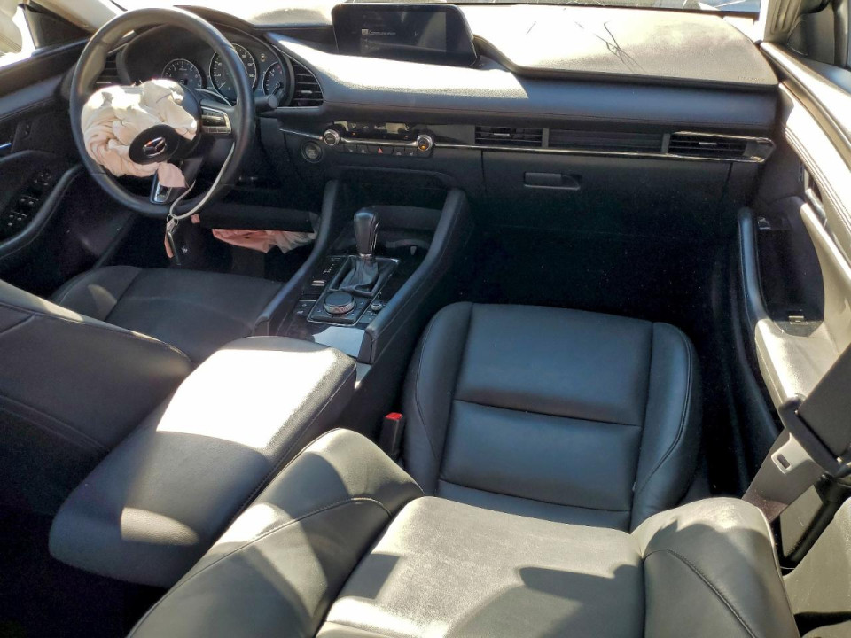Mazda 3 2023 — Copart