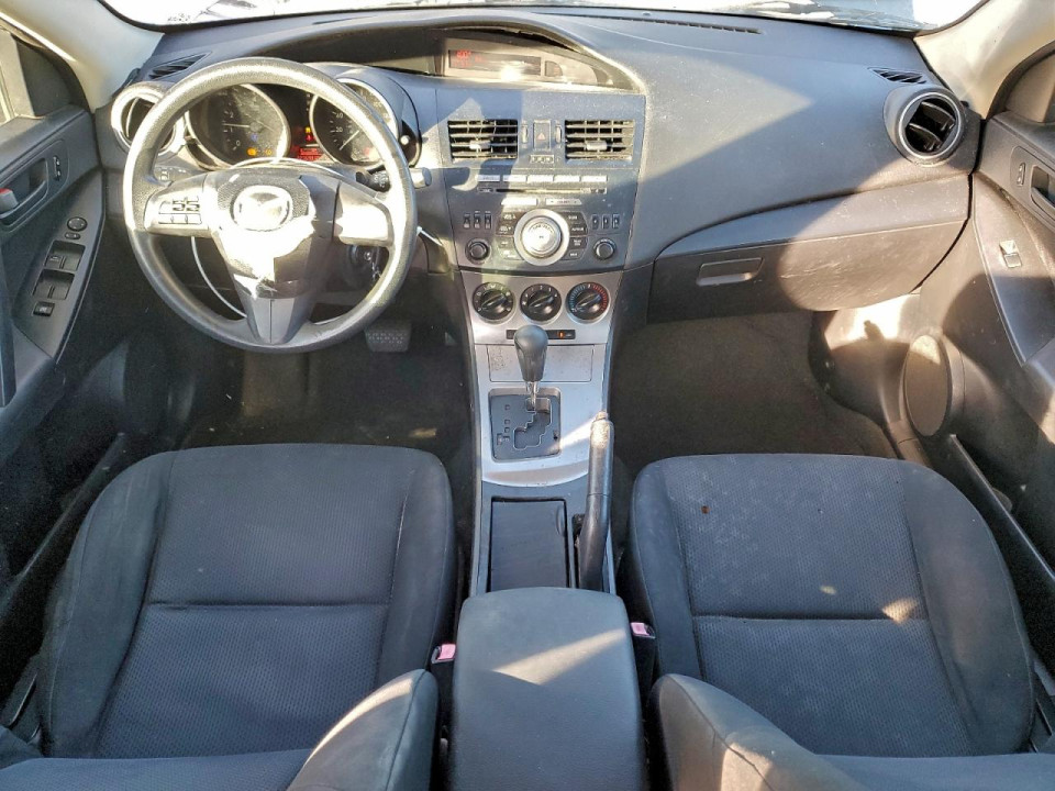 Mazda 3 2011 — Copart