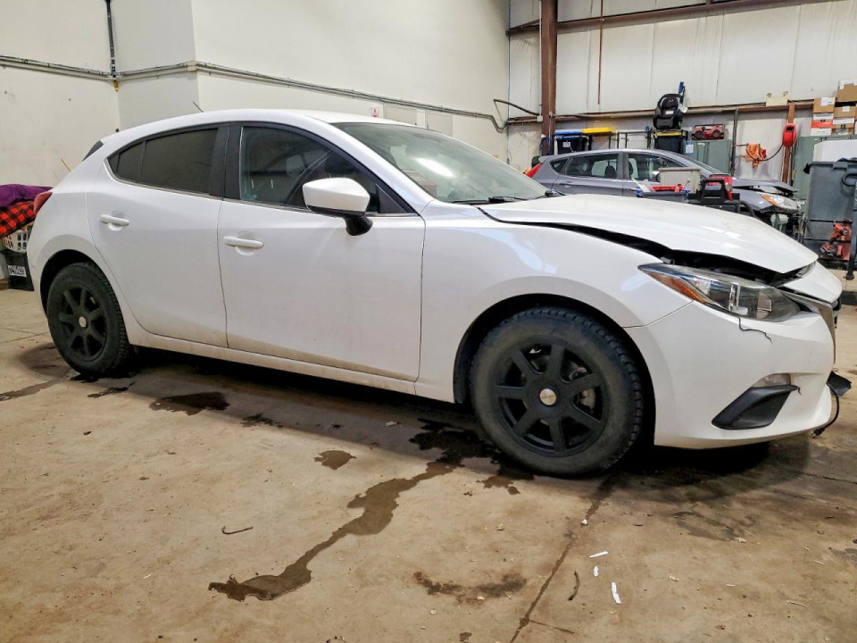 Mazda 3 2016 — Copart