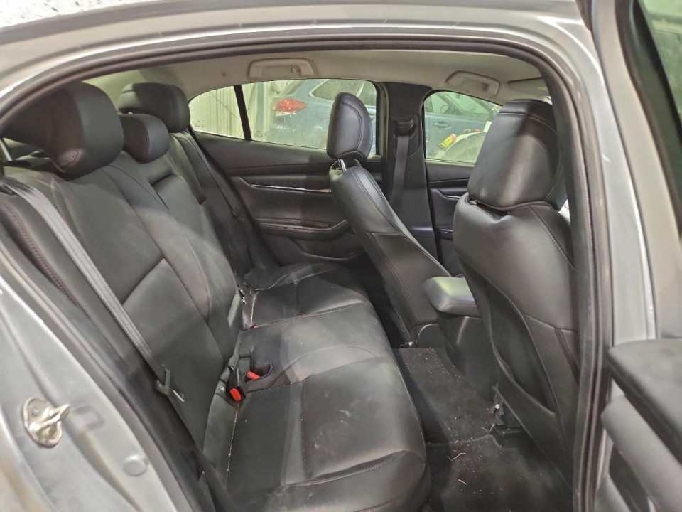 Mazda 3 2020 — Copart
