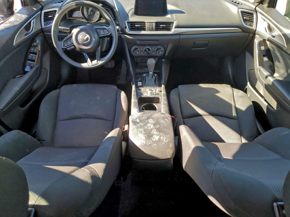 Mazda 3 2018 — Copart