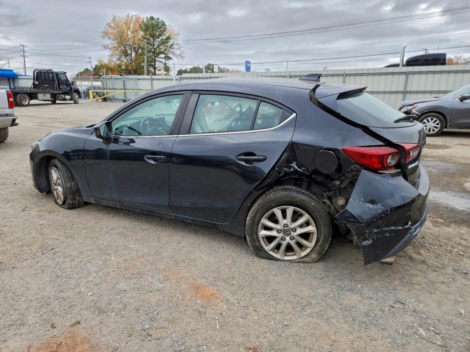 Mazda 3 2015 — Copart