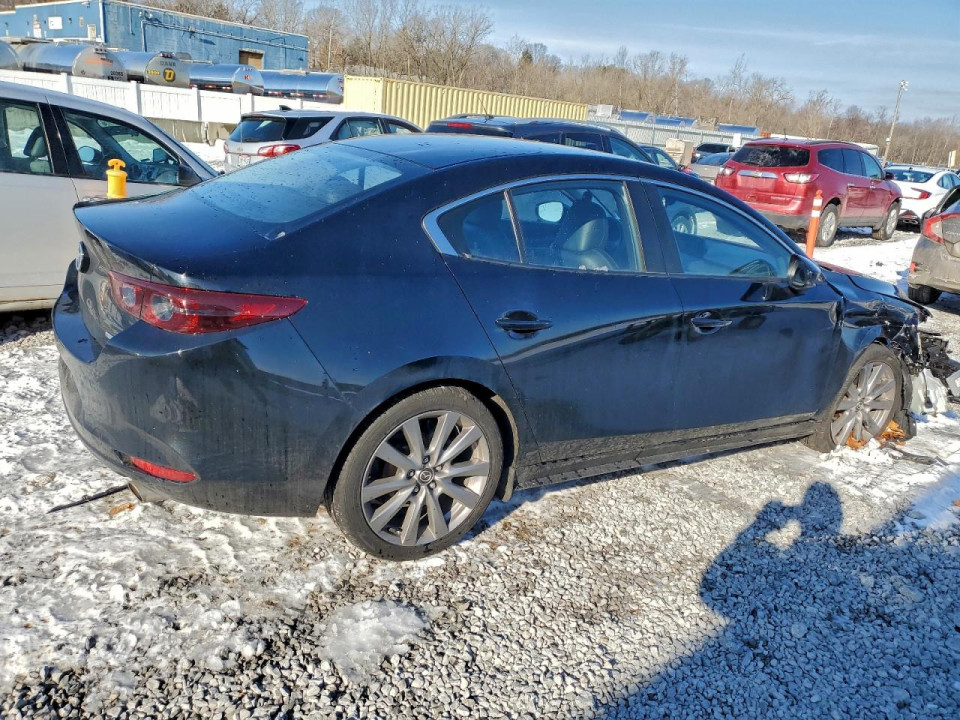 Mazda 3 2020 — Copart