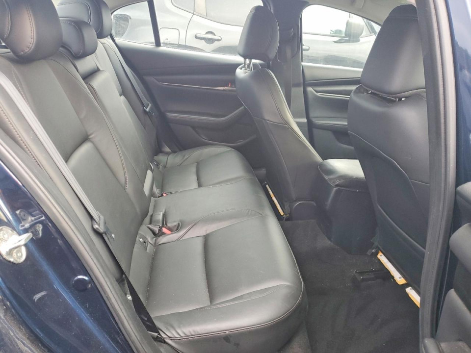Mazda 3 2020 — Copart