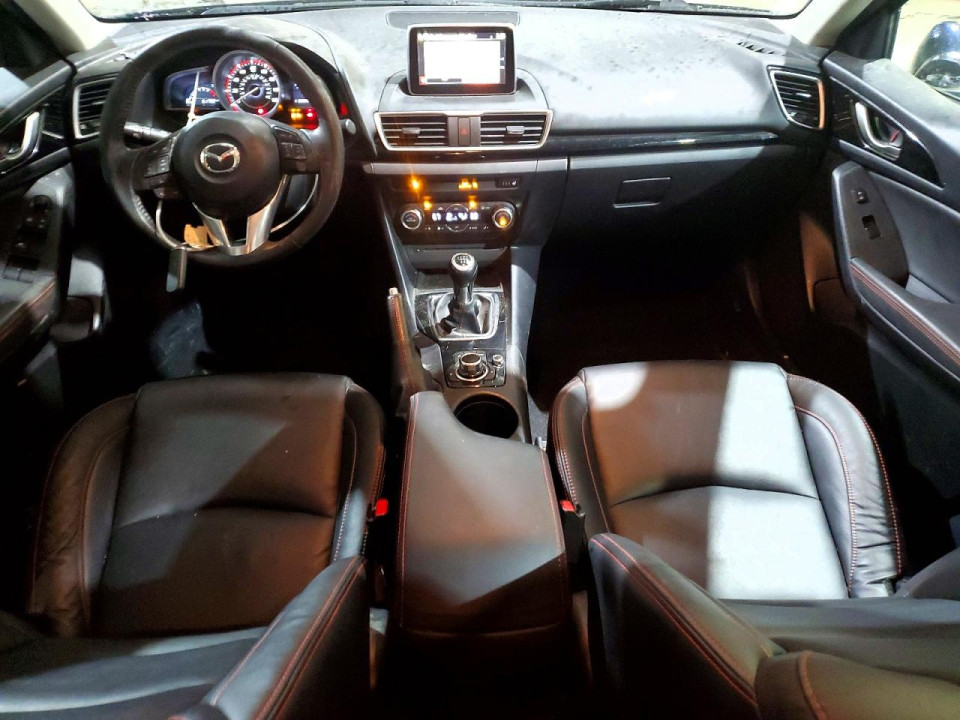 Mazda 3 2015 — Copart