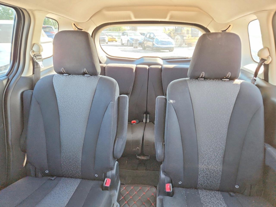 Mazda 5 2012 — Copart