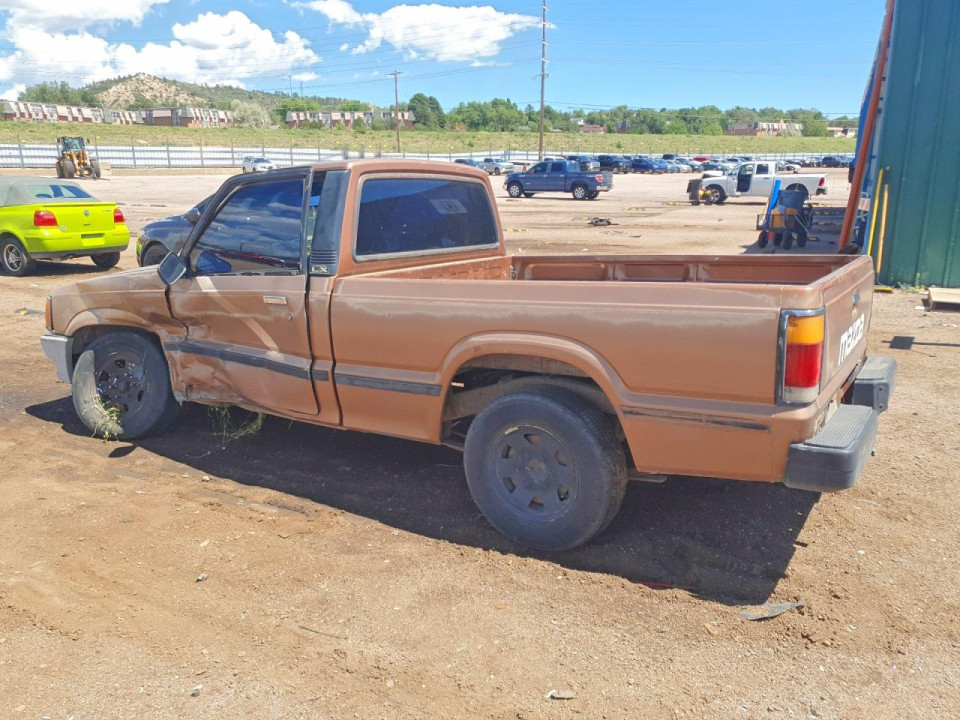 Mazda B2000 1986 — Copart