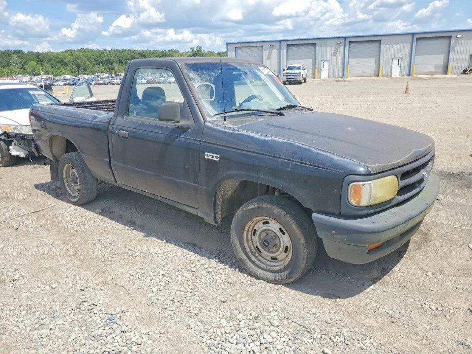 Mazda B2300 1994 — Copart