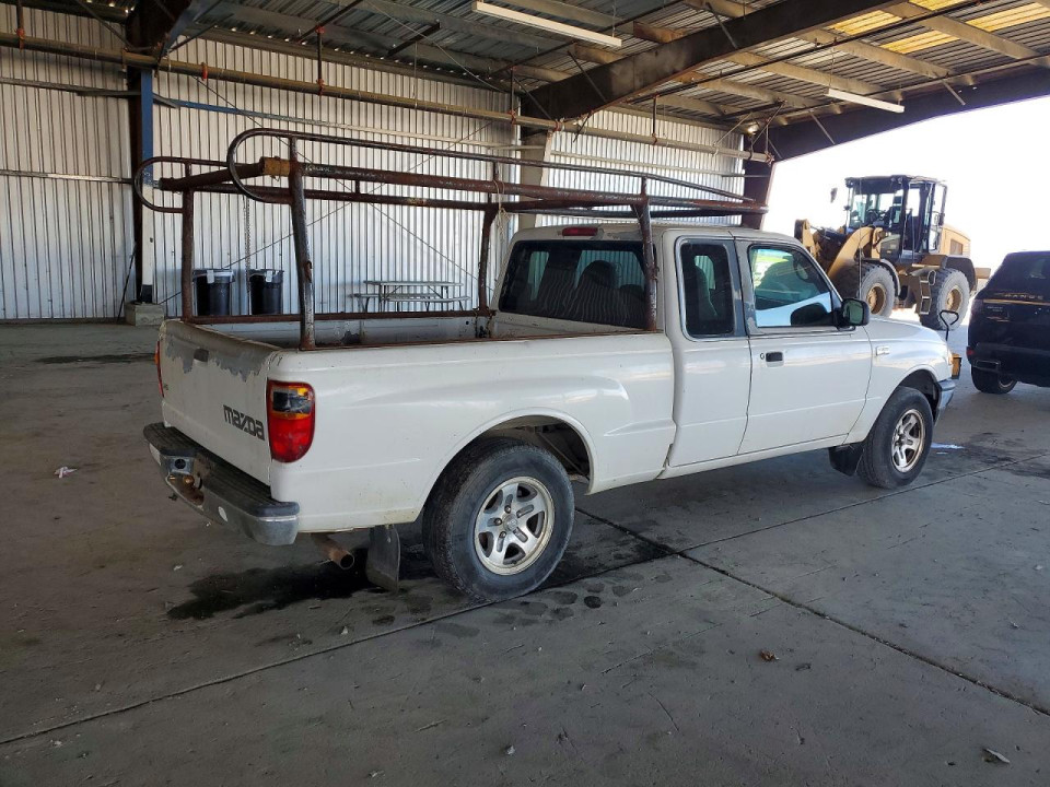 Mazda B3000 2003 — Copart