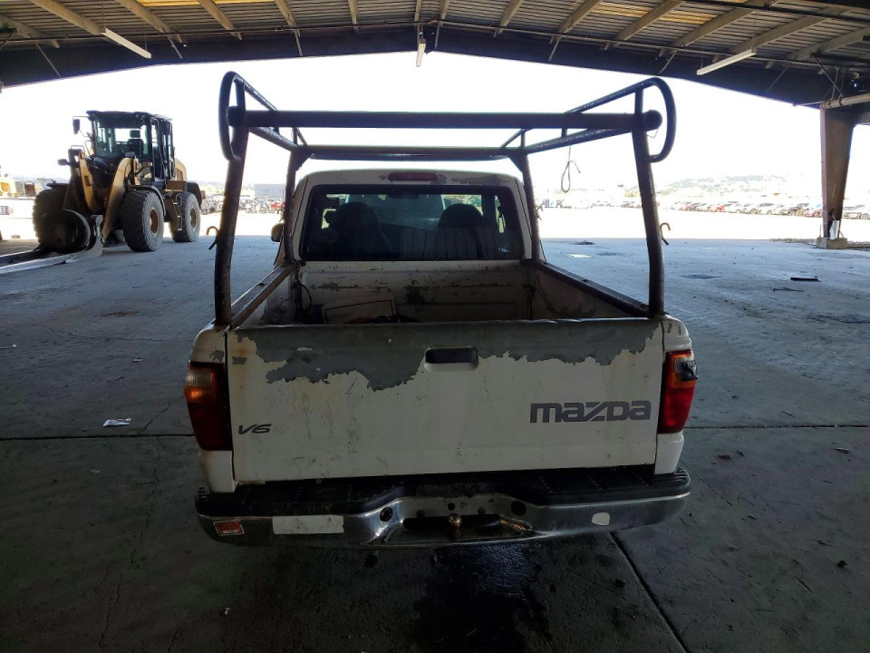 Mazda B3000 2003 — Copart