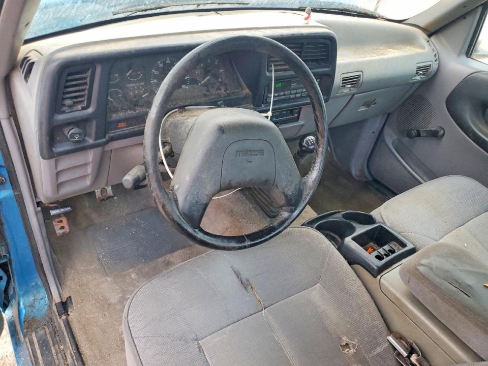 Mazda B3000 1994 — Copart