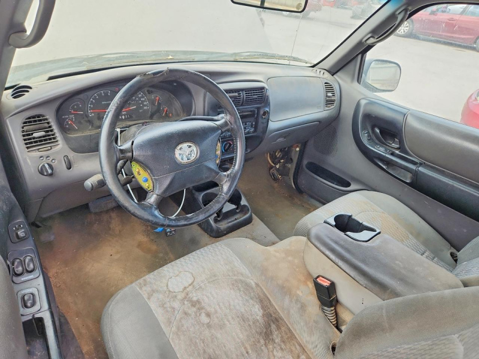 Mazda B3000 2003 — Copart